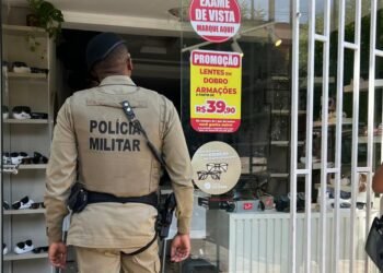 Loja é arrombada e furtada durante a madrugada em Barreiras