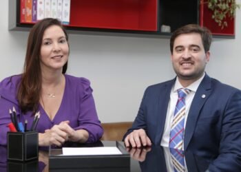 Daniela e Hermes realizam encontro com advocacia de Luís Eduardo Magalhães e Barreiras