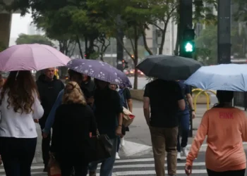 Meteorologia prevê chuvas volumosas para boa parte do país