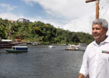 Governador Jerônimo registra marca de 300 municípios baianos visitados: “orgulho do trabalho feito até aqui e motivado para seguir firme e em frente”