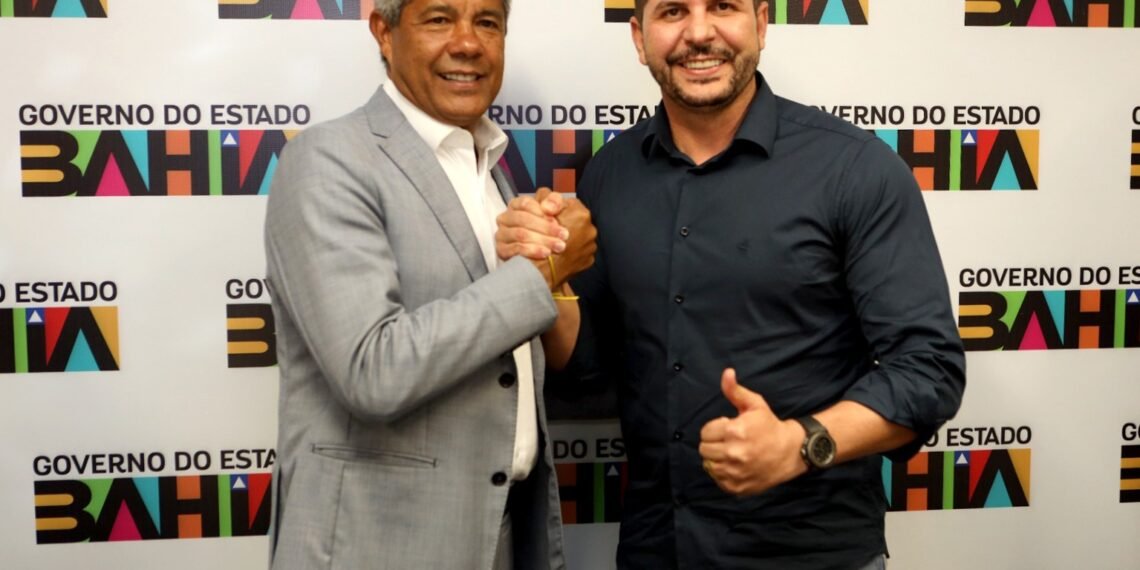 Mais um prefeito abandona Neto e se junta a Jerônimo.