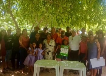 Jonas Paulo vai a Pau Louro discutir questões fundiárias e, em seguida, visita o prefeito de Riachão das Neves