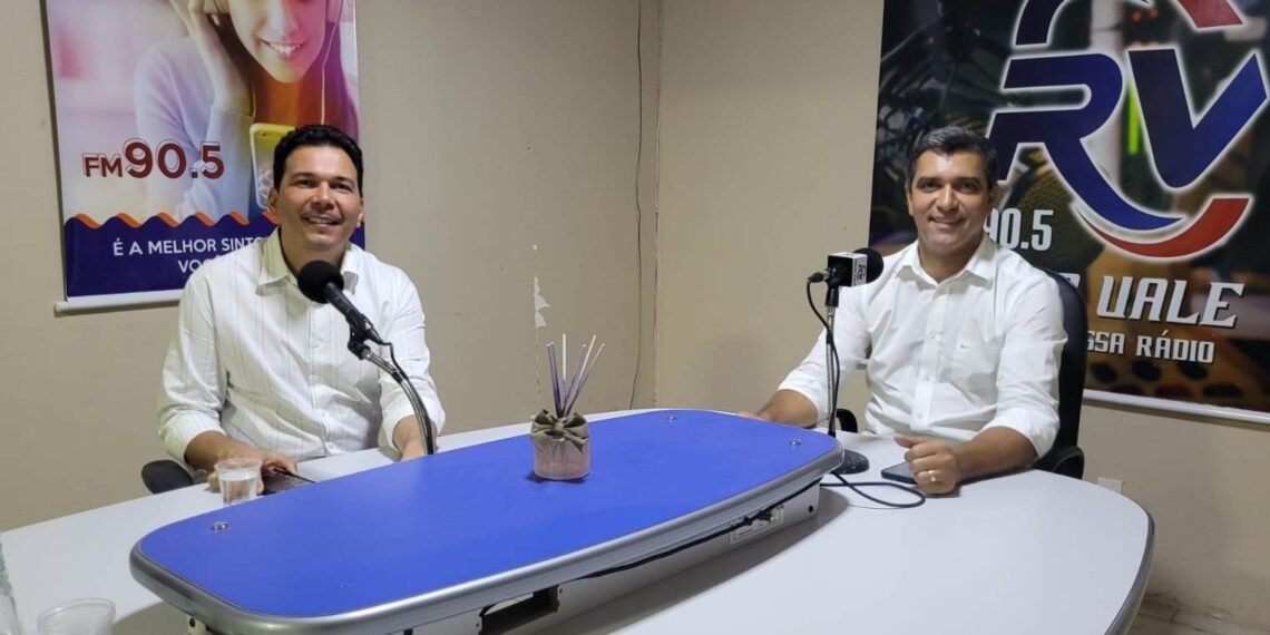 PREFEITO OTONIEL E VICE TÚLIO DEDICAM DIA À IMPRENSA E DESTACAM AÇÕES DA GESTÃO MUNICIPAL