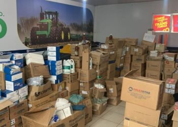 Nova gestão encontra grande quantidade de medicamentos vencidos em Riachão das Neves