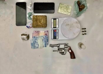 Polícia Militar prende suspeito de homicídio e tráfico de drogas em Barreiras