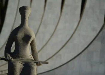 STF retoma julgamento sobre proibição de revista íntima em presídios