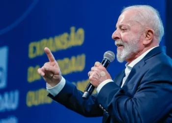 Governo Lula avalia ampliar renda do Minha Casa, Minha Vida para até R$ 12 mil