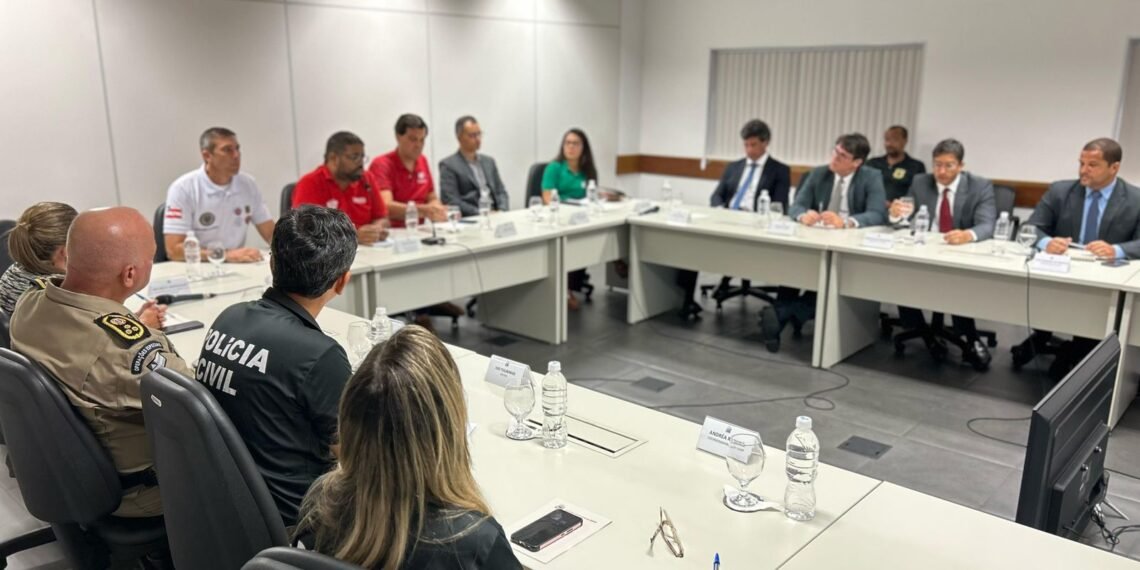 Governo do Estado reúne órgãos do sistema de justiça para tratar da ocorrência policial em Fazenda Coutos