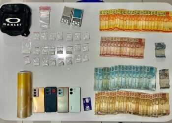 Três pessoas são presas por tráfico de drogas em São Félix do Coribe