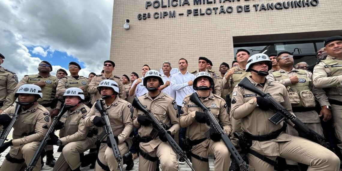 Governo anuncia pacote de projetos para reforçar segurança no interior e na capital.