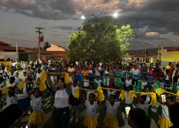 Riachão das Neves celebrou o 7 de Setembro com civismo e participação popular