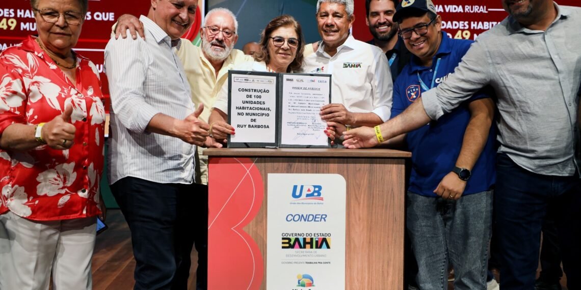 ”Habitação é direito. Esse é um projeto fundamental para a gente”, reforçou Jerônimo em anúncio da construção de mais 3.401 habitações do Minha Casa Minha Vida na Bahia