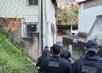 Operação Racket investiga grupo criminoso responsável por extorsões via PIX