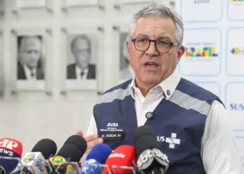 Governo anuncia apoio a pacientes e serviços que oferecem radioterapia