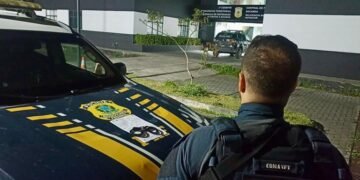 PRF cumpre cinco mandados de prisão na Bahia durante a Operação Alerta Lilás