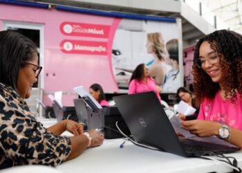 Outubro Rosa: Bahia dá início ao mutirão de 40 mil mamografias na capital e interior do estado