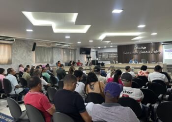 RIACHÃO DAS NEVES — Audiência Pública discute metas fiscais e planejamento orçamentário do município