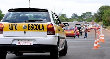 GOVERNO DEVE EXIGIR MÍNIMO DE DUAS HORAS DE AULAS PRÁTICAS PARA TIRAR CNH