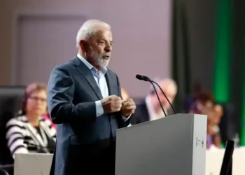 Sem todes nem elu: Lula proíbe uso de linguagem neutra