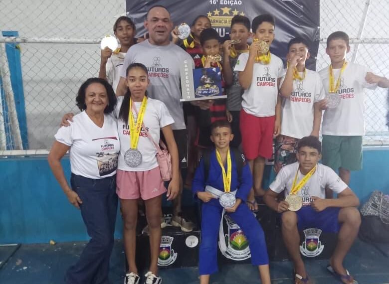 Projeto Social Futuros Campeões brilha na 16ª edição da Farmácia Estrela de Jiu-Jitsu e leva 10 medalhas para São Desidério