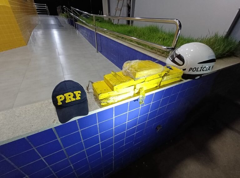 PRF Apreende Quase 58 Kg de Cocaína e Crack em Compartimento Oculto de Caminhão em Correntina (BA)