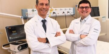 Fevereiro Roxo expõe desafios de doenças sem cura