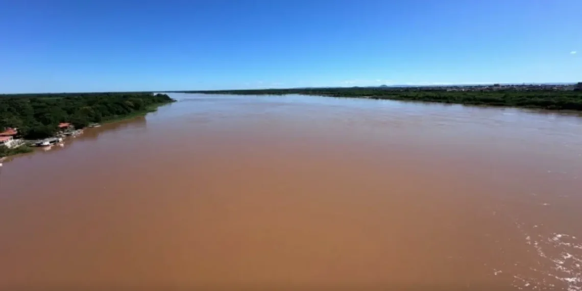 Rio São Francisco passa de 5 metros na Lapa após cheias em Minas e atinge maior nível do ano