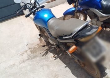 PRF identifica motocicleta com registro de furto e conduz condutor à delegacia em Seabra (BA)