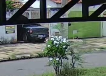 Sargento e esposa passam mal após consumirem alimento entregue por desconhecido e têm caminhonete furtada em Barreiras