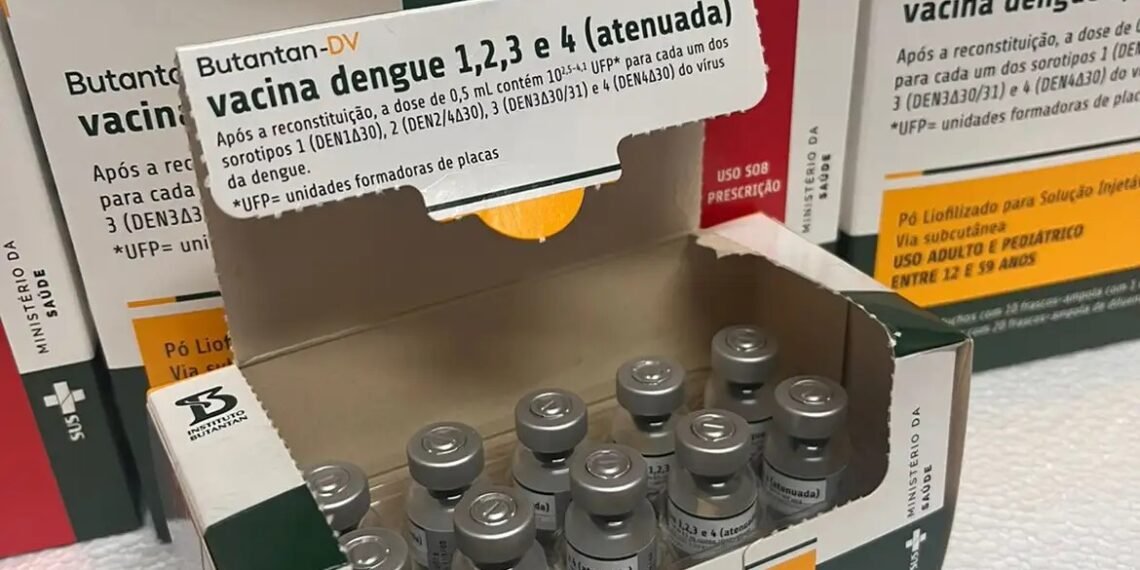 Bahia inicia distribuição de vacina 100% brasileira contra a dengue para os 417 municípios