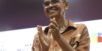 Governo federal faz mais duas trocas em ministérios antes das eleições