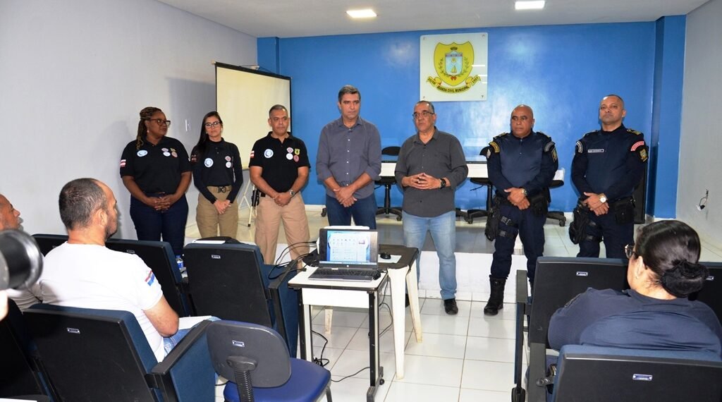 Prefeitura de Barreiras inicia capacitação de Guardas Civis Municipais e Agentes de Trânsito para integração ao Centro Integrado de Comunicações