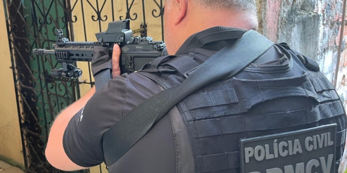 Polícia Civil prende 121 homens por violência doméstica em outubro
